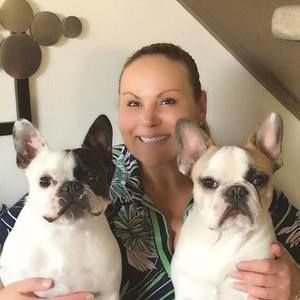 Meet your Posher, Haila